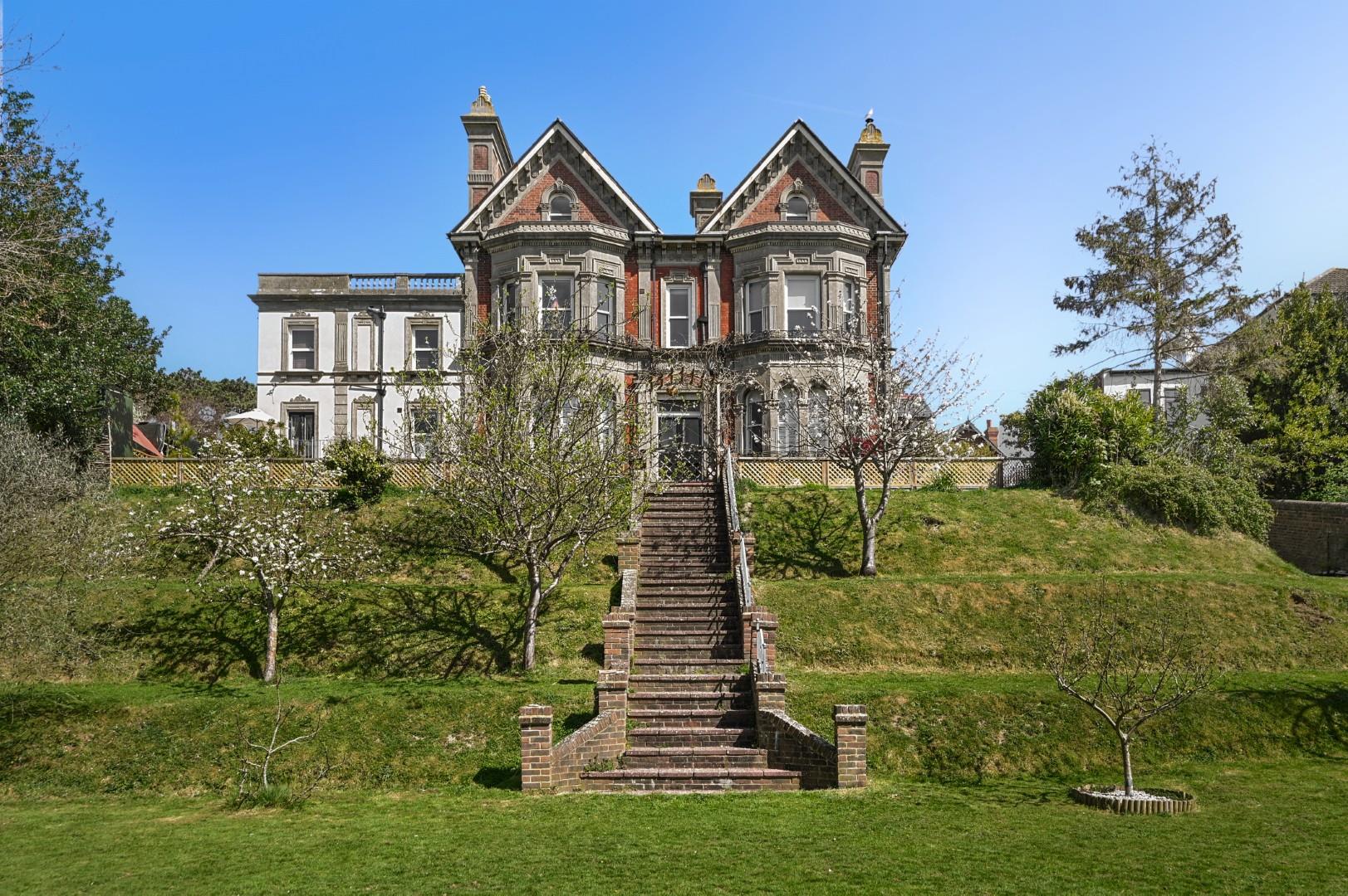 11 bed property in Baldslow Road, Hastings